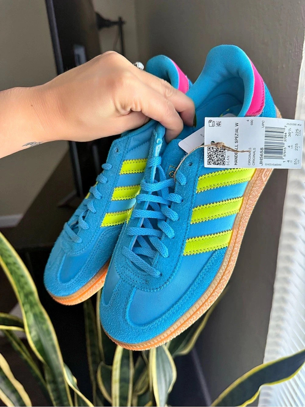 adidas Spezial Sneakers Blue & Pink NWT